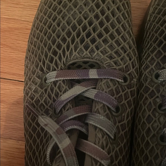 Nobull Camouflage Patterned Sneakers - Picture 5 of 10